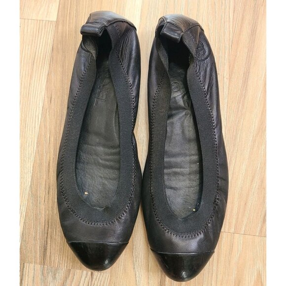 Chanel Ballet Flats 37.5 CC Logos Black Patent Cap Toe Pink Shine Elastic Trim - Picture 1 of 10